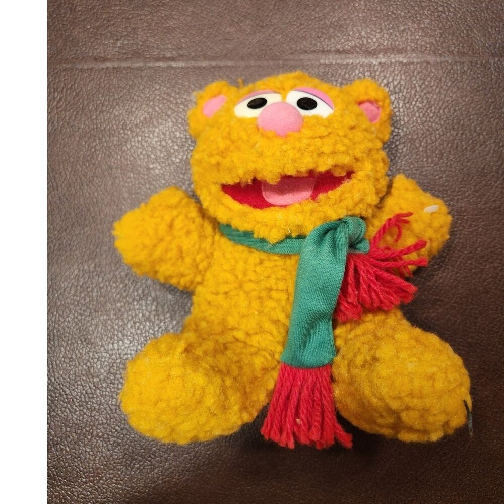 Vintage McDonalds 1987 Baby Fozzy Bear Muppet Babies 8" Plush missing hat